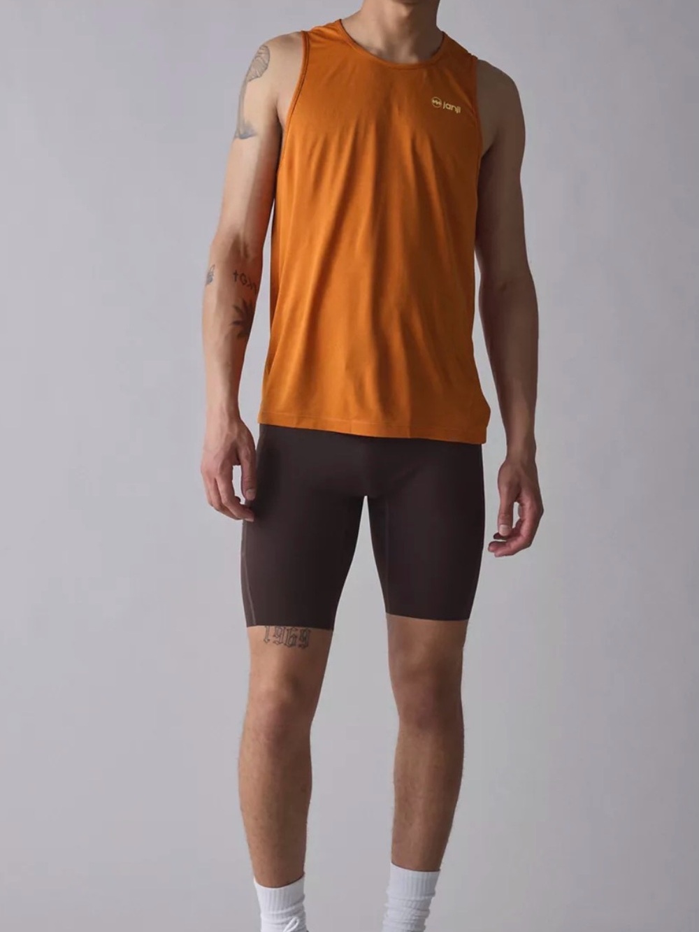 Janji 8” Solid Trail Half Tight M